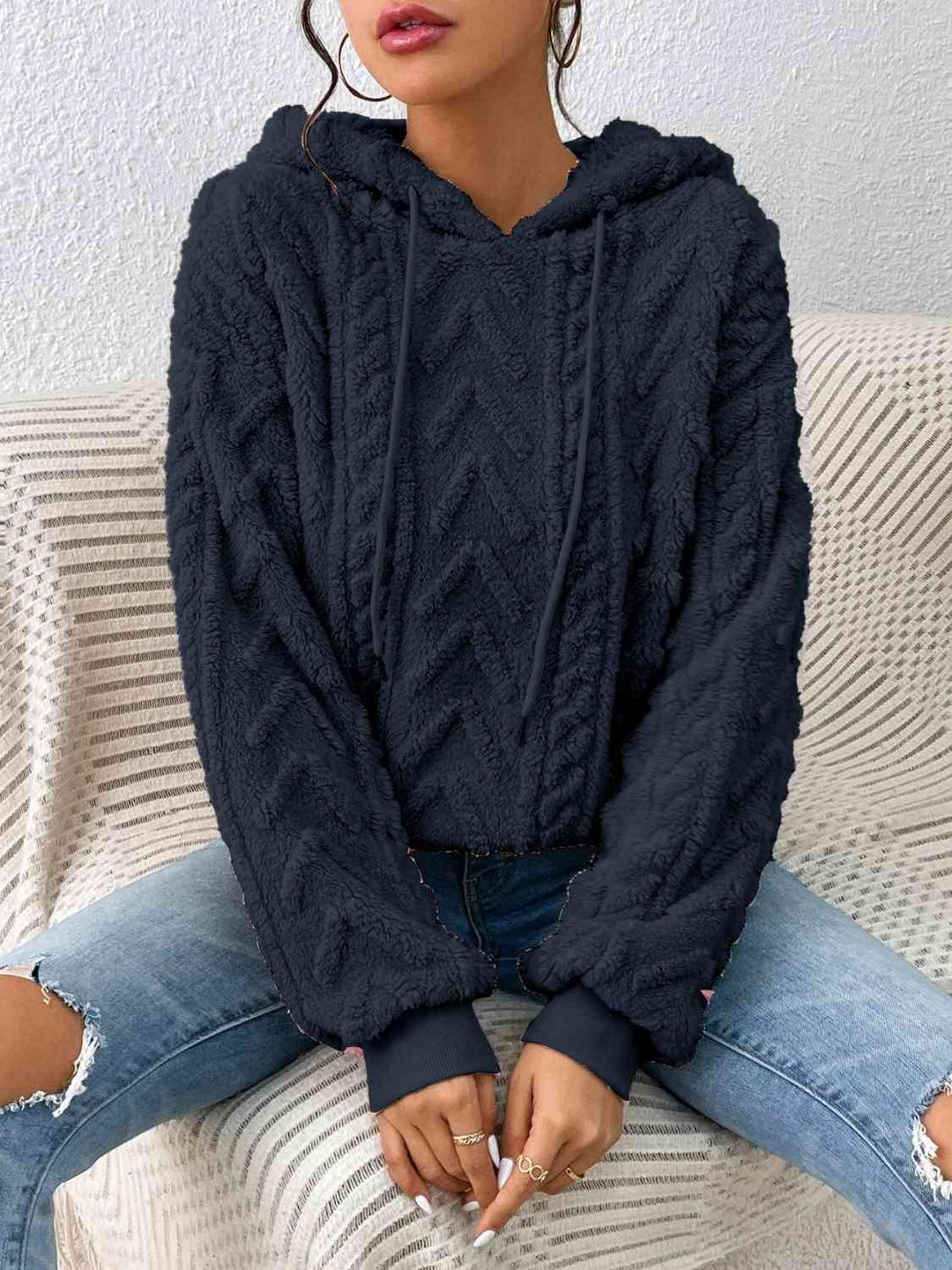 Modischer Damen Hoodie mit Kordelzug und Langarm – Für Jeden Tag